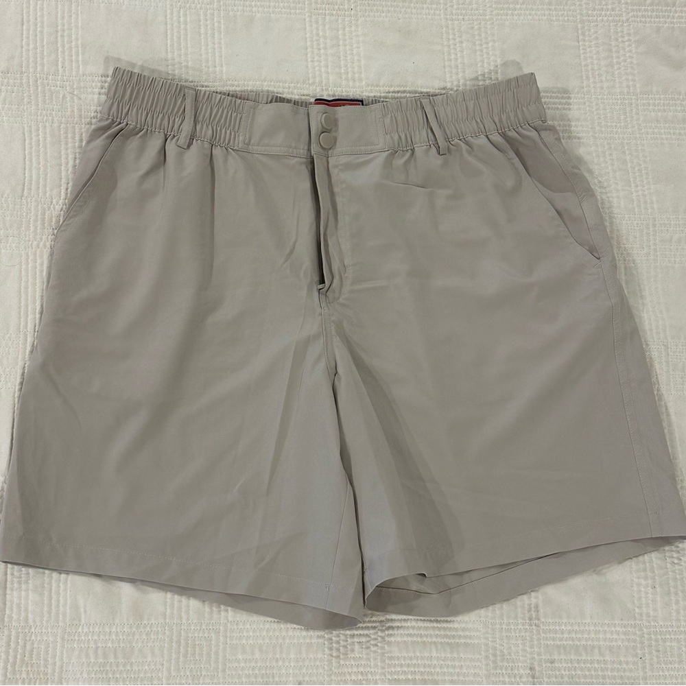 BURLEBO Light Khaki Everyday Shorts